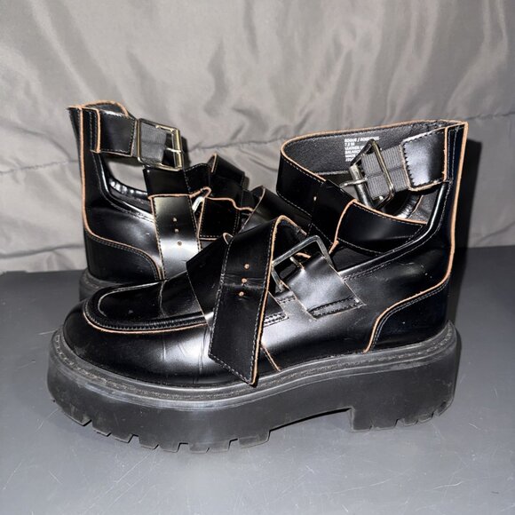 Steve Madden Rogue Black Ankle Bootie Women's 7.5 Platform Biker Buckle Up - Picture 1 of 16